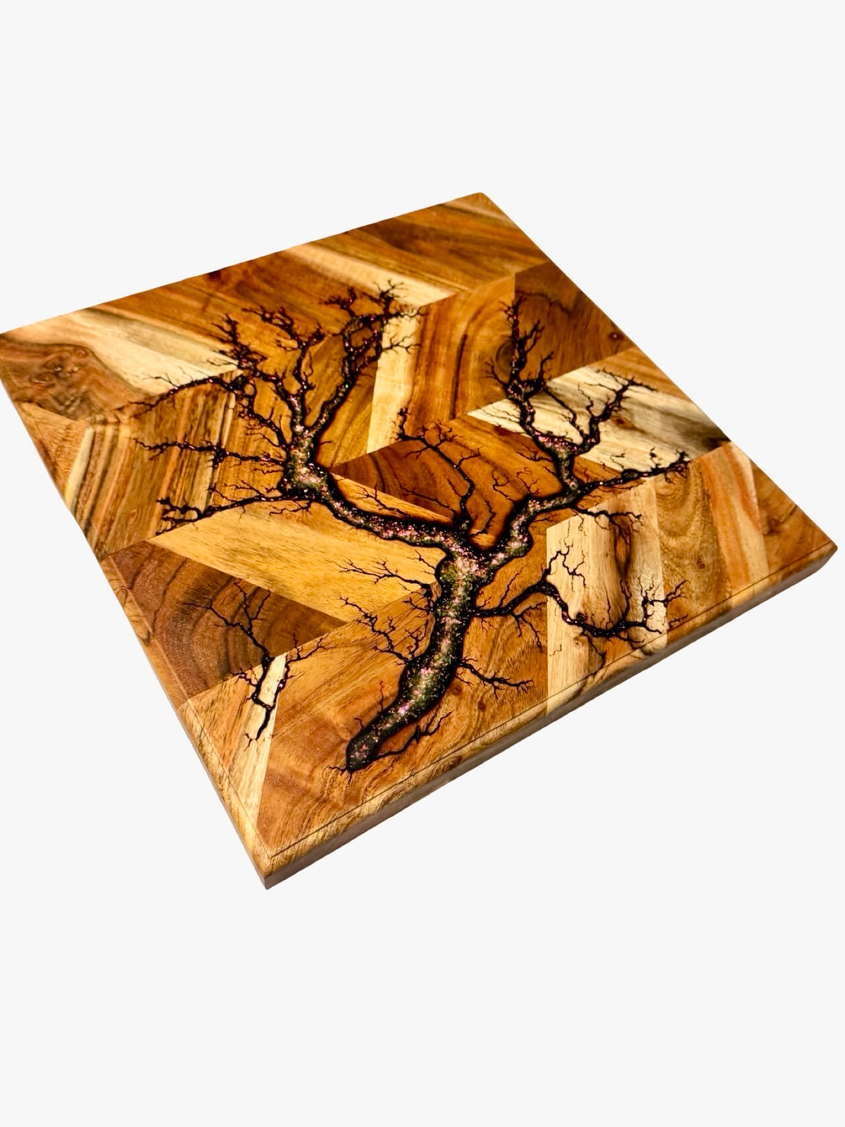 Premium acacia chopping board with radiant sparkle resin and lightning fractal burn design across the timber grain, Australian resin boards, Fractal Flow Designs