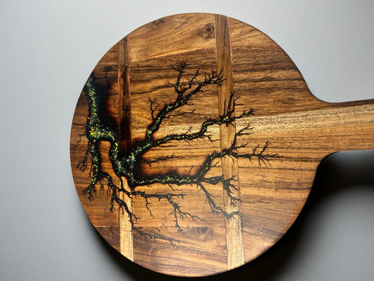 Australian resin cheese board with gold resin inlay flowing through acacia timber after fractal burning process, premium serving board, Fractal Flow Designs