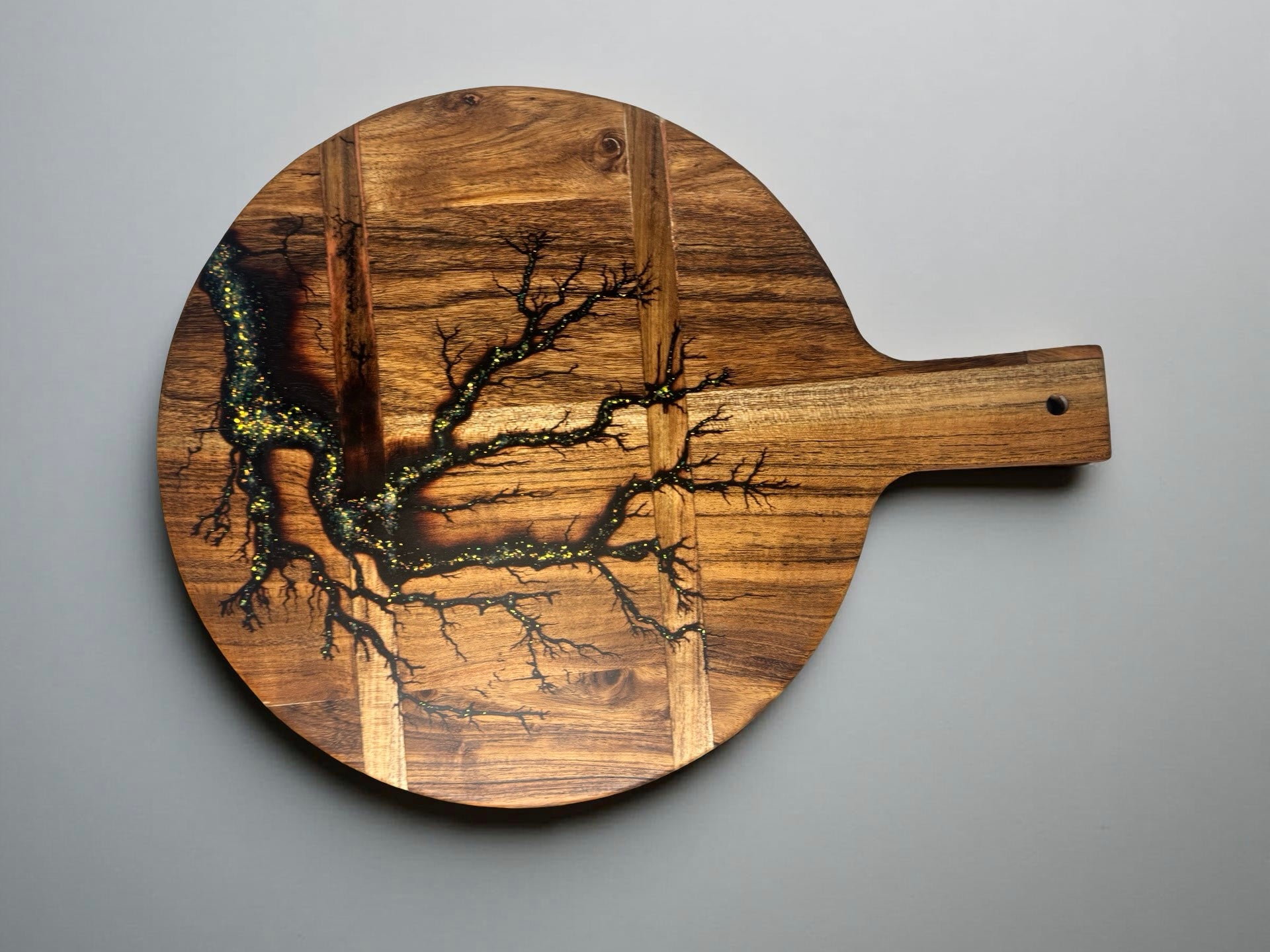 sparkle gold resin charcuterie board on acacia timber with fractal burning lightning artwork, handmade resin board East Gippsland Australia, Fractal Flow Designs